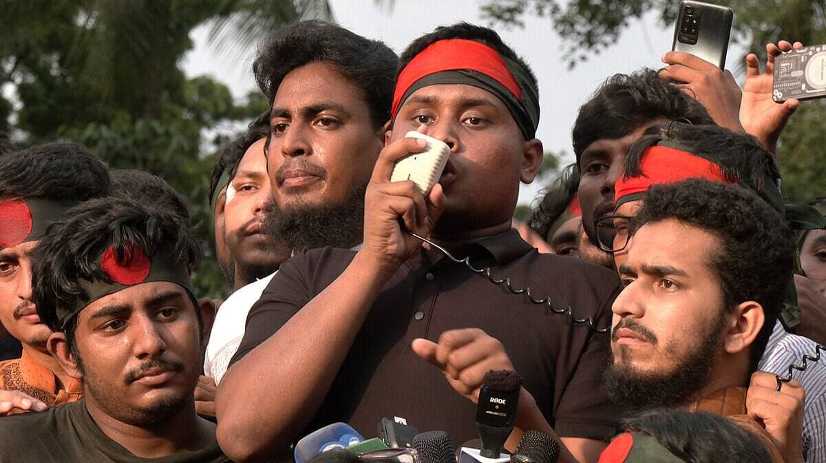 কমিটির হাতে শিক্ষক নিয়োগ ক্ষমতা দলীয়করণের অন্যতম পথ খুলে দেবে— হাসনাত 