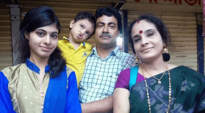রংপুরে শিক্ষক পরিবারের চার সদস্যের মুখে দাহ্য পদার্থের আলামত