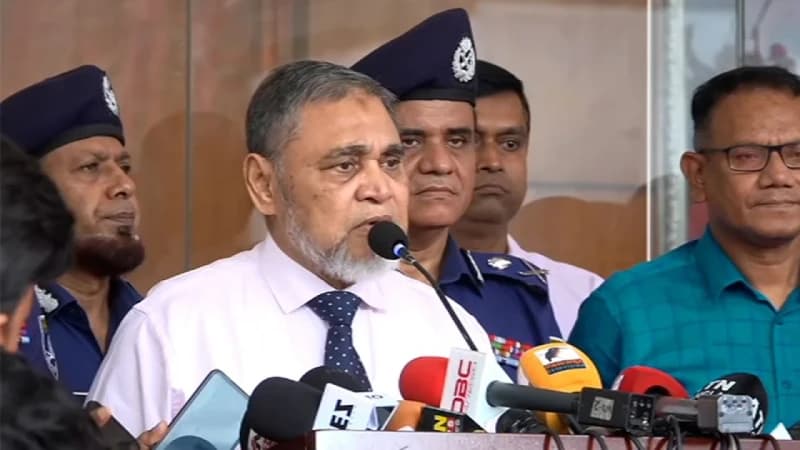 পুলিশকে কোনো বেআইনি নির্দেশনা দেবে না ইসি: সিইসি
