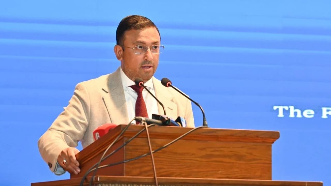 রোহিঙ্গা সংকট সমাধানের দায়িত্ব বাংলাদেশের একার নয়: হুমায়ুন কবির