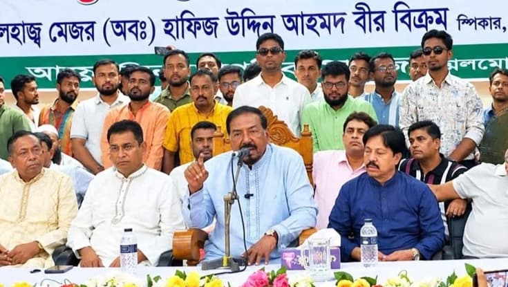 শেখ হাসিনাকে ‘বিশ্বসেরা অভিনেত্রী’ বললেন স্পিকার হাফিজ উদ্দিন আহমদ