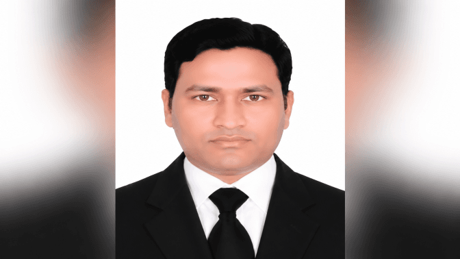 লালবাগে ভাড়া বাসা থেকে আইনজীবীর অর্ধগলিত মরদেহ উদ্ধার