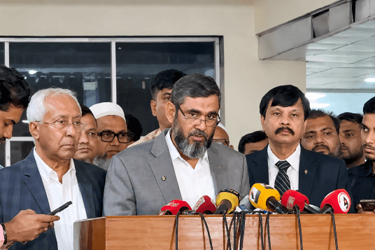 ৬ জুনের আগে ইউপি নির্বাচন শেষ করতে হবে: ইসি সানাউল্লাহ
