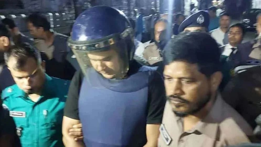 রাষ্ট্রদ্রোহ মামলায় ক্যান্টনমেন্ট থানার সাবেক ওসি রাকিবুল আরও দুই দিনের রিমান্ডে