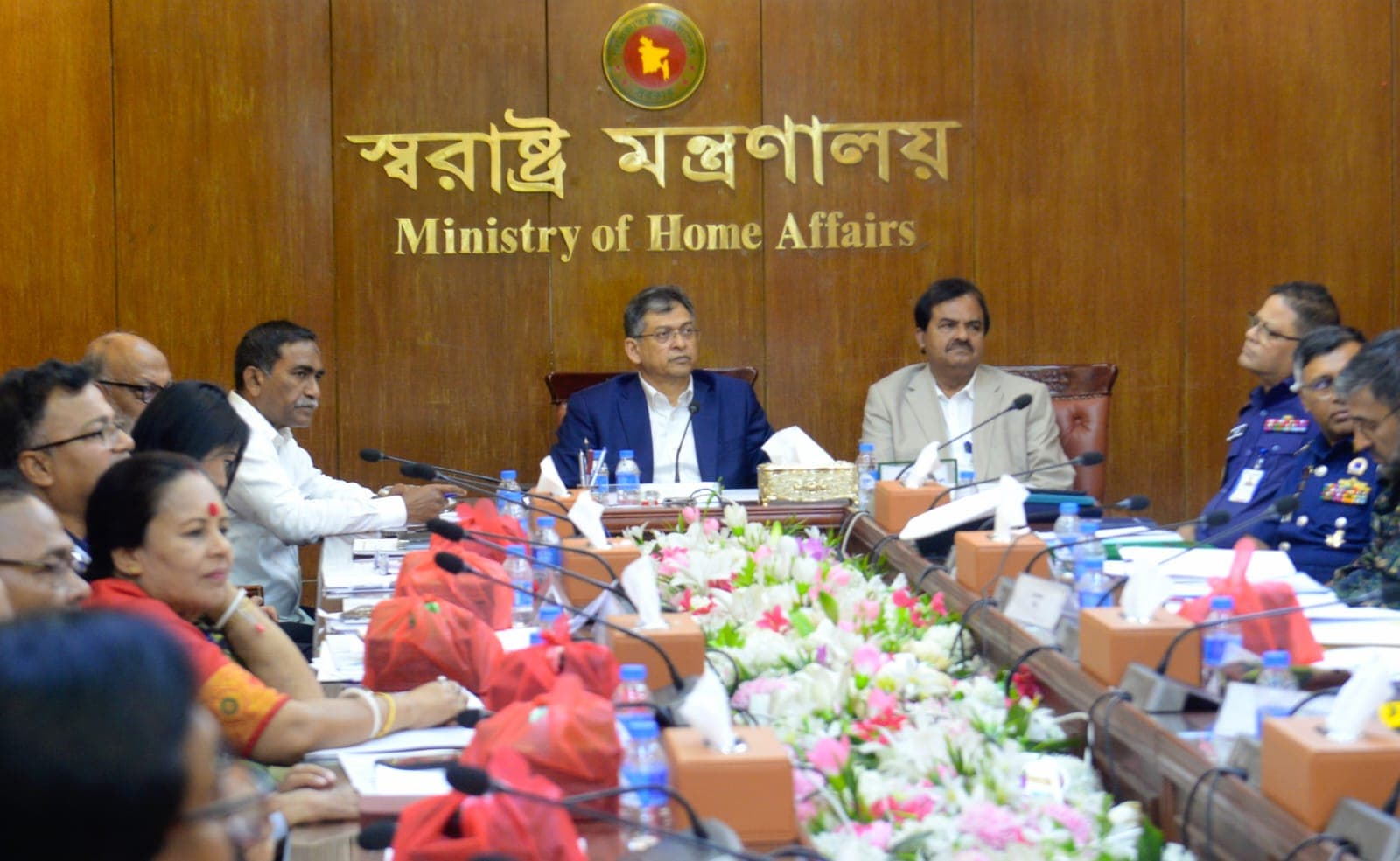 দুর্গাপূজায় দেশজুড়ে সর্বোচ্চ নিরাপত্তা নিশ্চিত করা হচ্ছে: স্বরাষ্ট্রমন্ত্রী