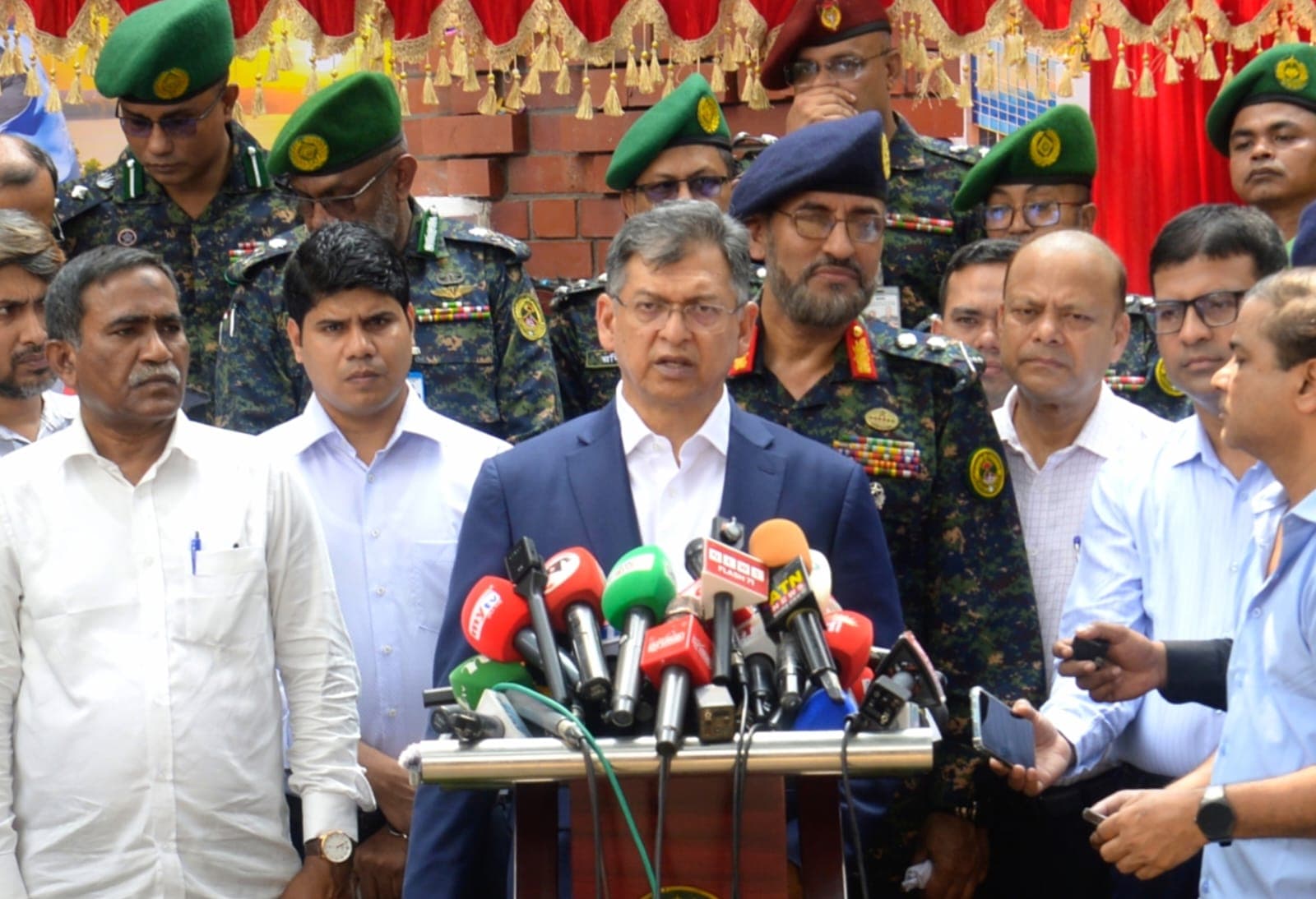 যৌথবাহিনী গঠনের পরিকল্পনা নেই, অভিযান জোরদার হবে: স্বরাষ্ট্রমন্ত্রী