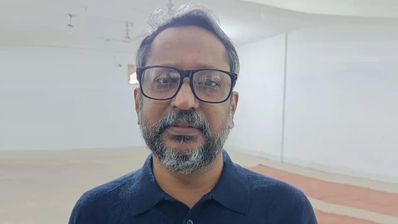 নিষিদ্ধ আওয়ামী লীগের সাবেক এমপি নাঈমুজ্জামান গ্রেফতার
