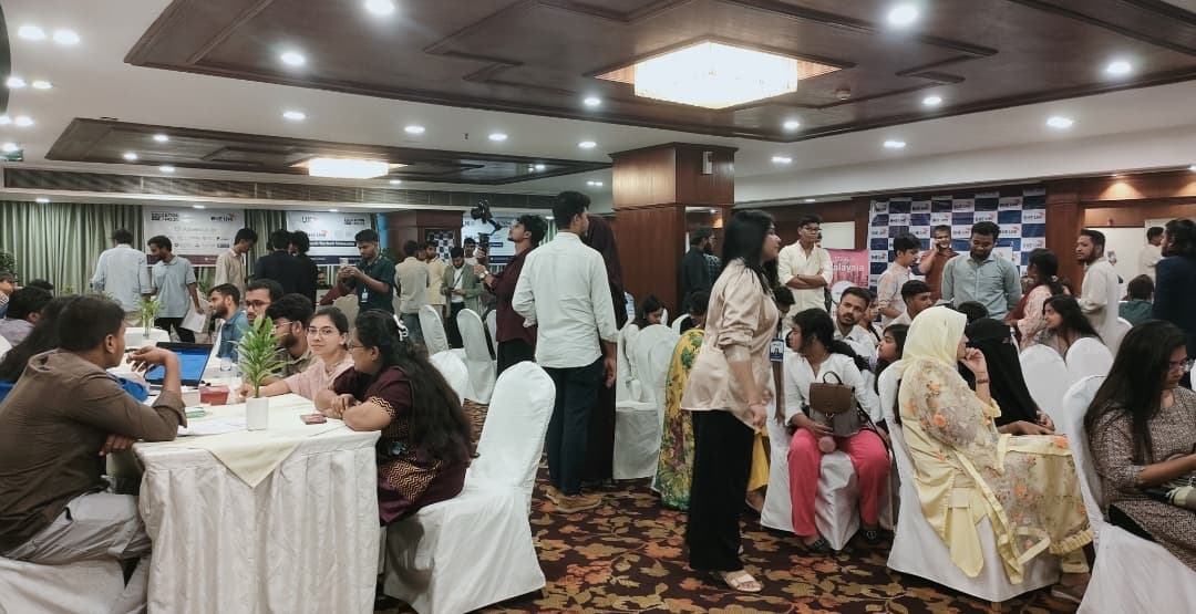 বনানীতে বিএইচই ইউনির মাল্টি ডেস্টিনেশন স্টুডেন্ট এক্সপো শুরু