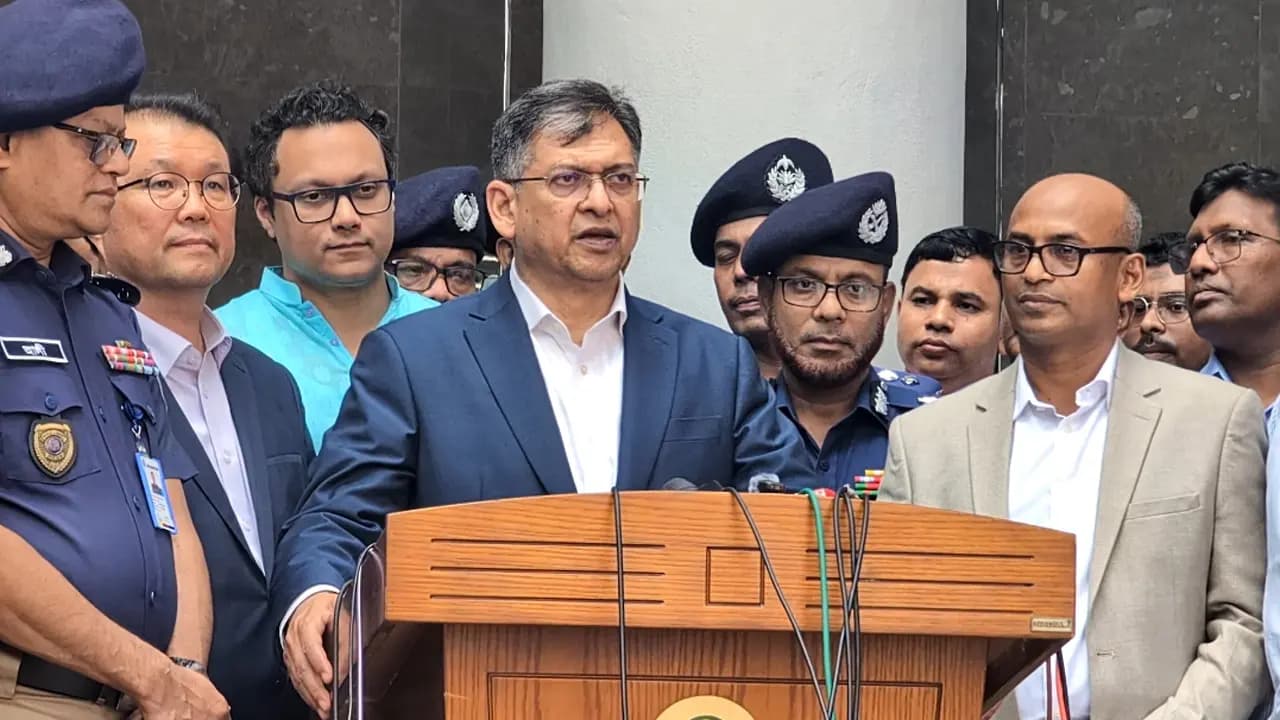 দেশের ৮ বিভাগে হবে ডিজিটাল ফরেনসিক ল্যাব: স্বরাষ্ট্রমন্ত্রী