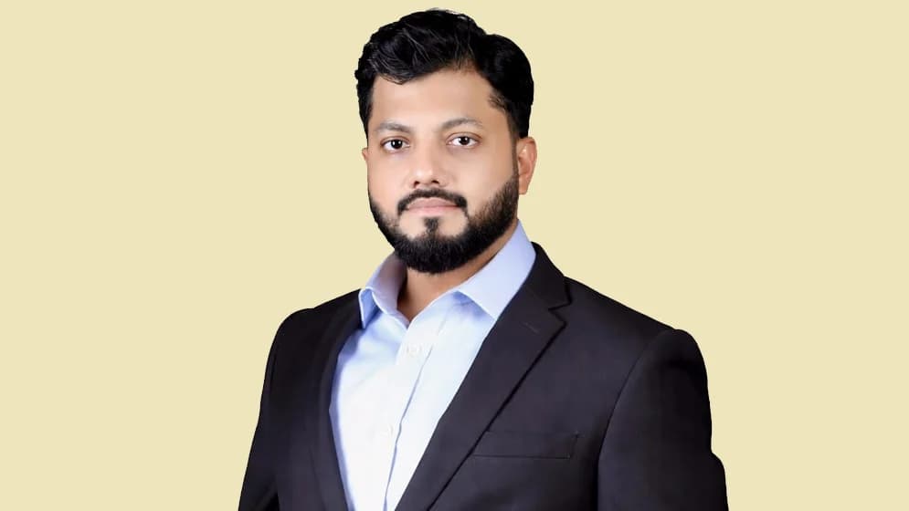 আজ দুপুরে পদত্যাগের চূড়ান্ত ঘোষণা দেবেন ইশরাক হোসেন